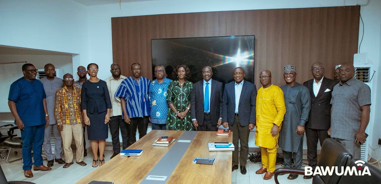 Bawumia seeks engineering expertise on Ghana's infrastructure and transport challenges