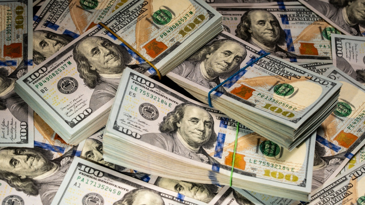 BoG pumps $8.2bn into forex market as cedi depreciates 10.61% this year