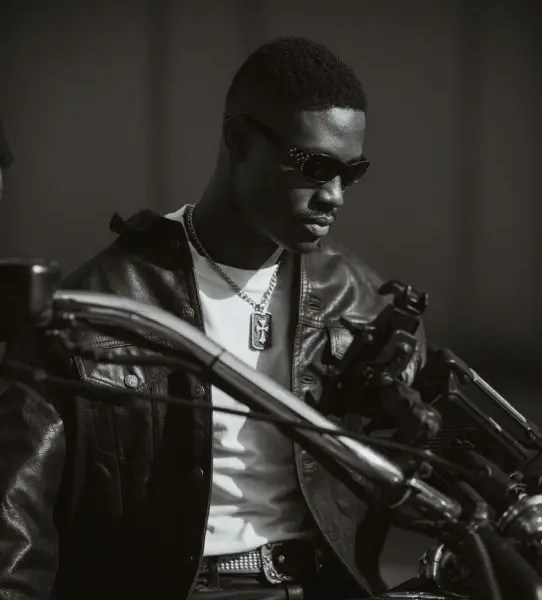 RCee's 'Money Makes The World Go Round' Video Sets New Standard for Ghanaian Music Cinematography