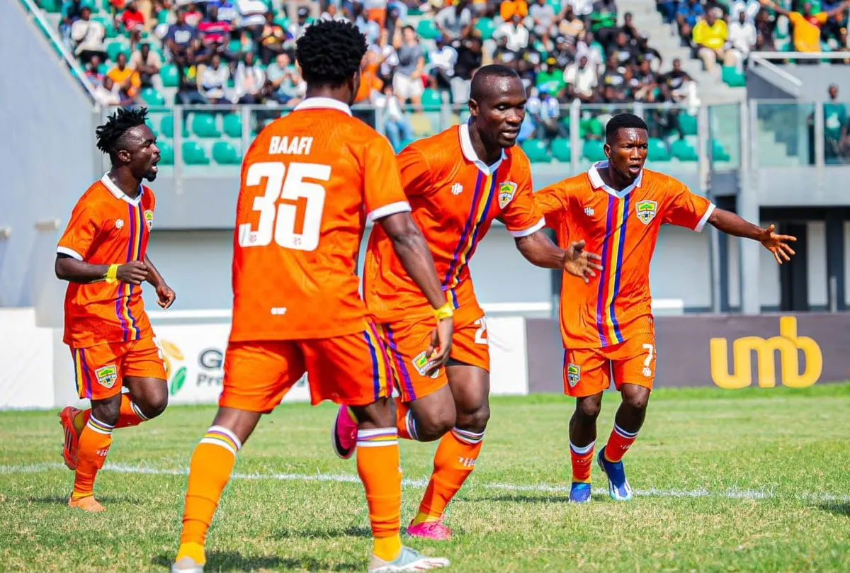 Antwi's Double Fires Hearts Past Chelsea as Phobians Make Statement Start to New Season