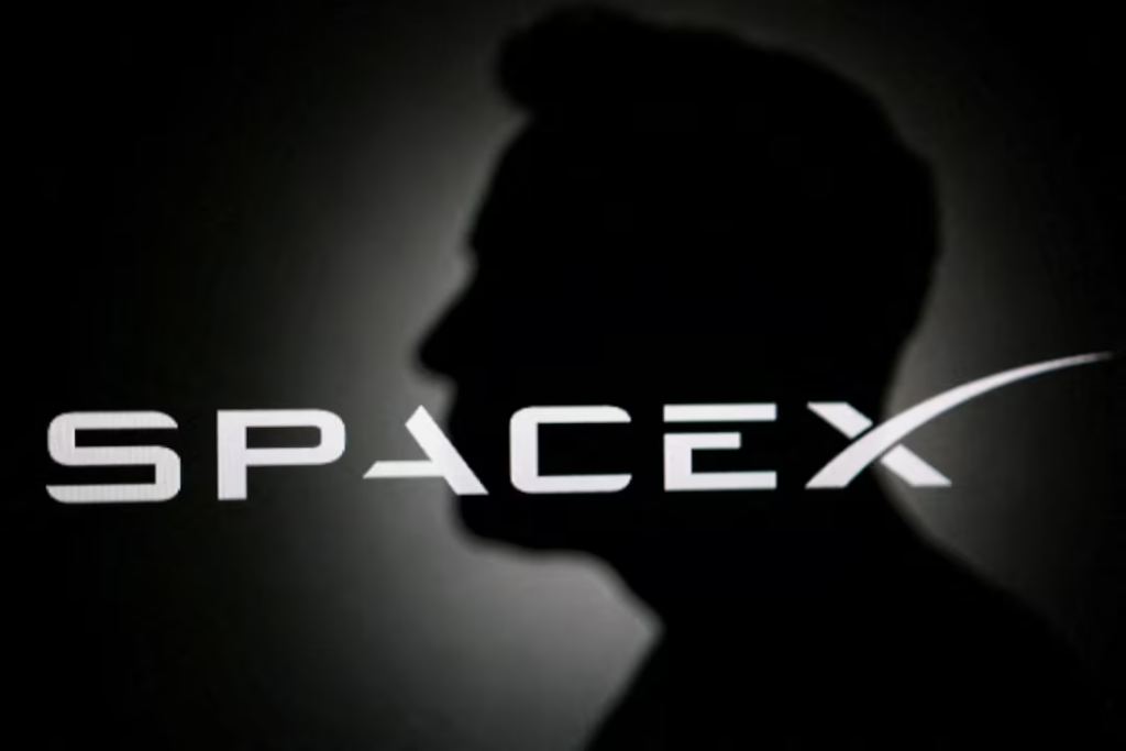 UK's £29.5m SpaceX Gamble: Ghana Should Watch Britain's Satellite Dependency Trap