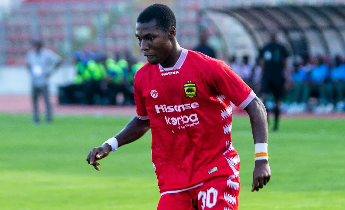 Ghanaian striker Peter Amidu Acquah seals Romanian switch from Asante Kotoko