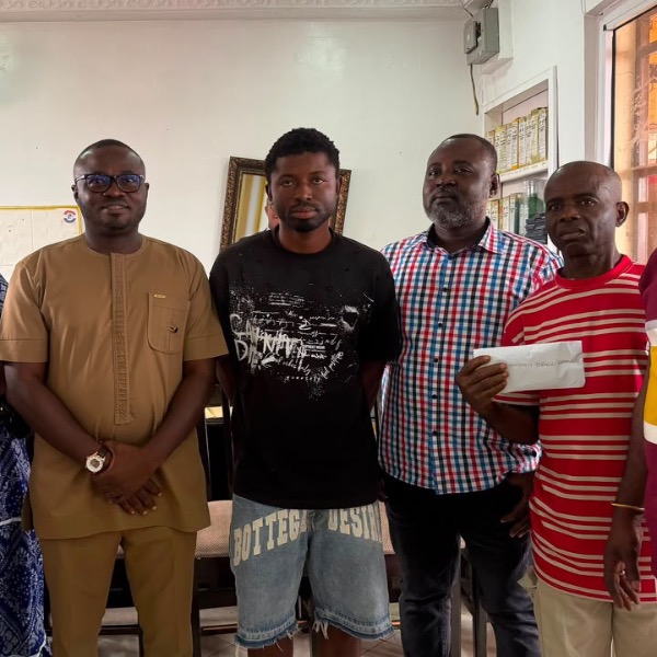 Nhyiaeso NPP Chairman Distributes GH₵50,000 to Party Members and Community in Education Support Drive