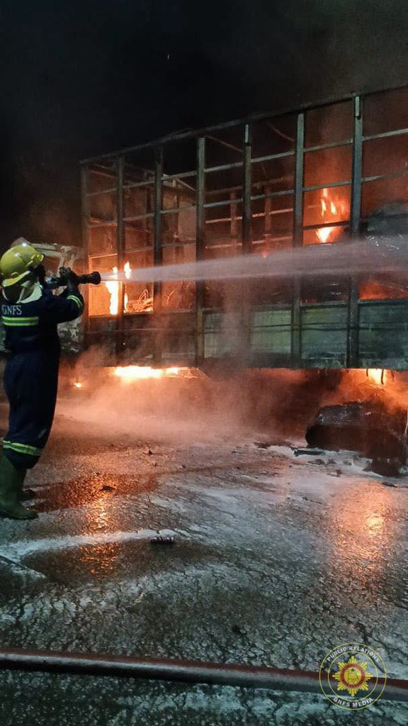 GH₵800,000 cargo lost as fire destroys Kia truck on Apedwa-Kibi route